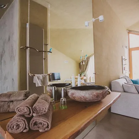 Daire Ortenia In Nature